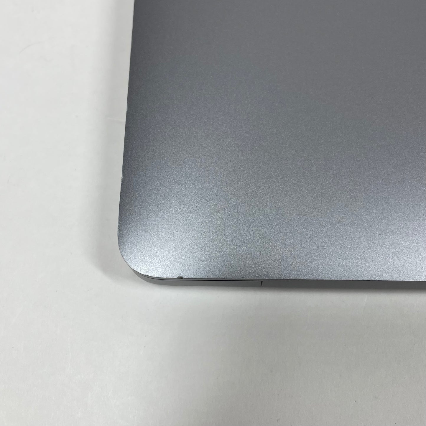 2020 Apple MacBook Air 13.3" M1 7C GPU 3.2GHz 8GB RAM 256GB SSD MGN63LL/A