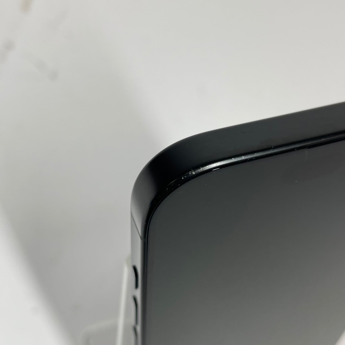 T-Mobile Apple iPhone 16 Pro 128GB 18.5 Black MYM93LL/A
