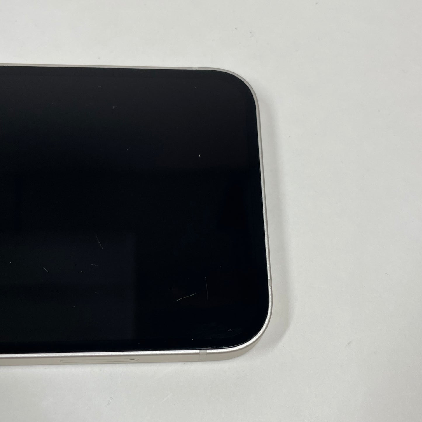 Factory Unlocked Apple iPhone 13 128GB Starlight MLMM3LL/A