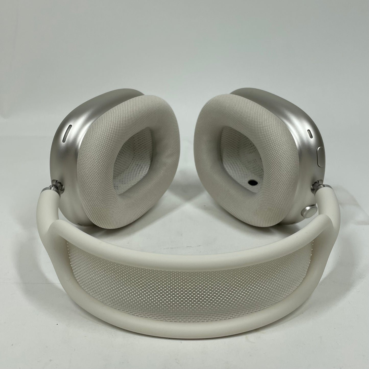 Apple AirPods Max USB-C Wireless Over-Ear Headphones Starlight MWW53AM/A