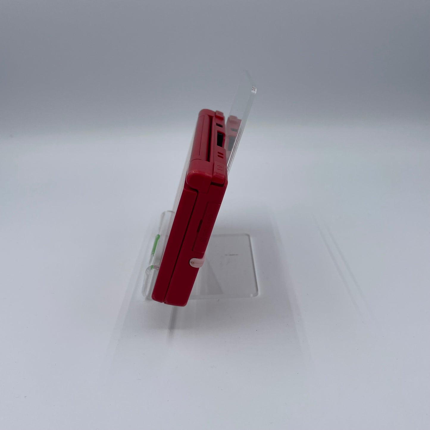 Nintendo DSi Handheld Game Console TWL-001 Red
