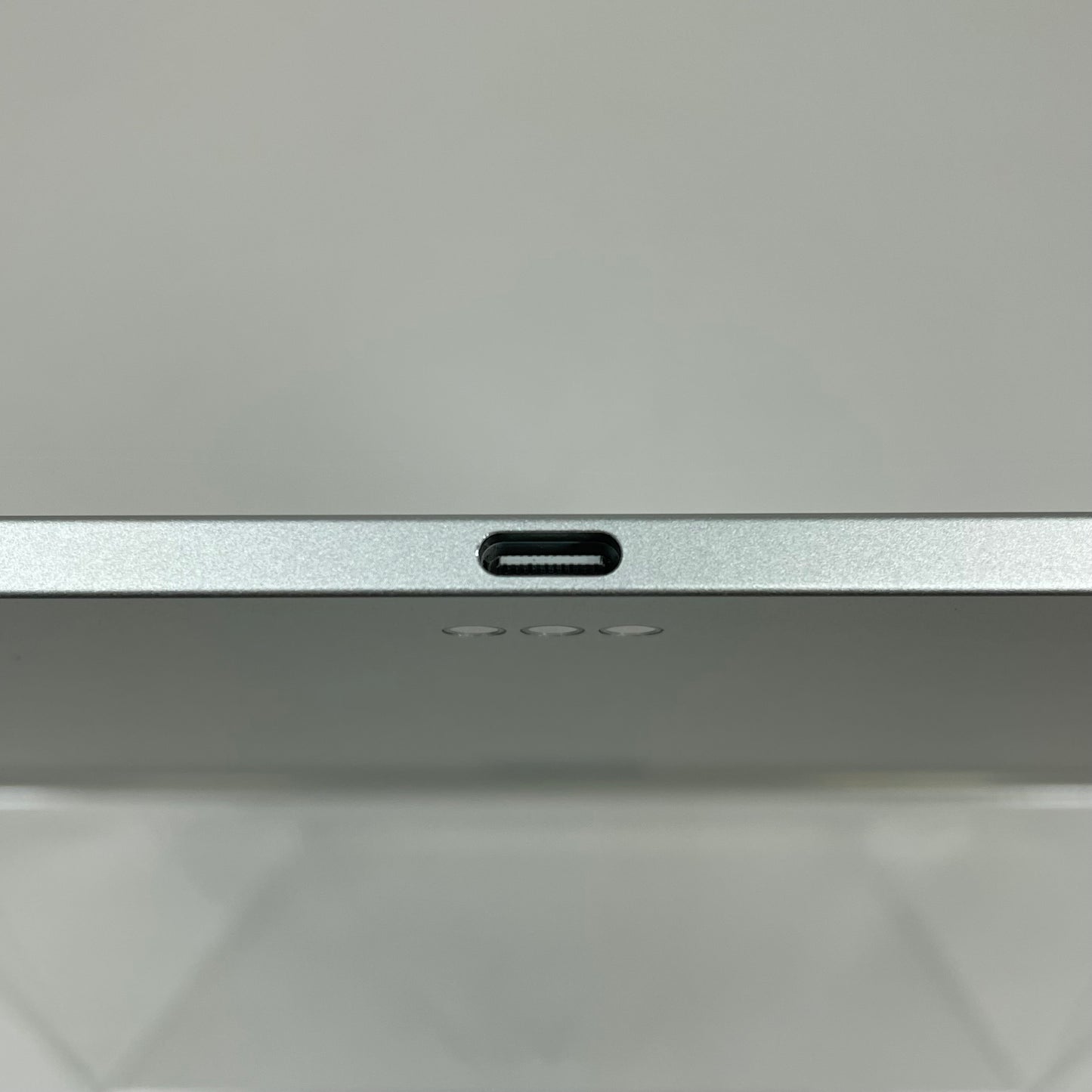 WiFi Only Apple iPad Pro 13" M5 256GB Silver MDYK4LL/A