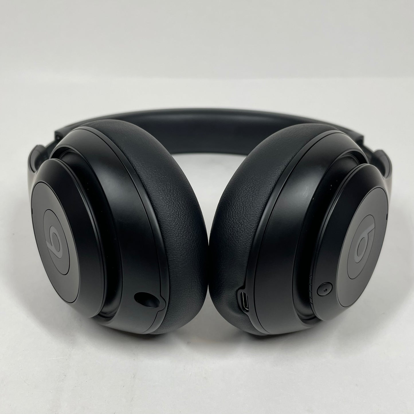 Beats Studio Pro Wireless Over-Ear Bluetooth Headphones Black A2924