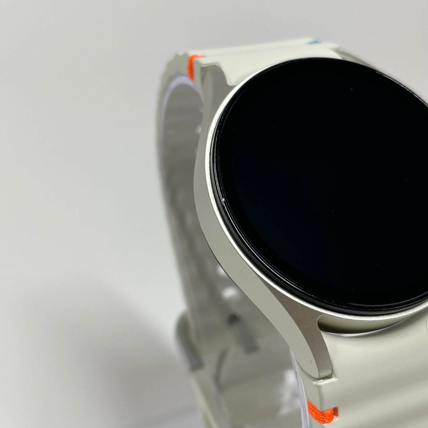 WiFi Only Samsung Galaxy Watch7 Aluminum Smartwatch SM-L300