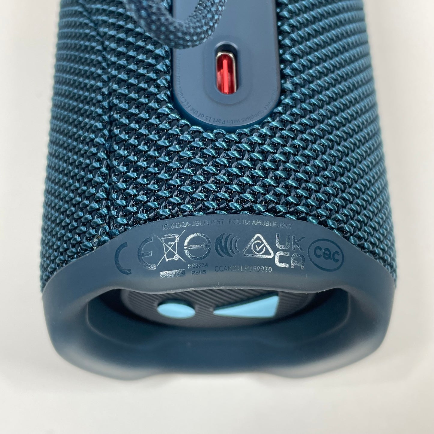 JBL Flip 6 Portable Waterproof Bluetooth Speaker Blue