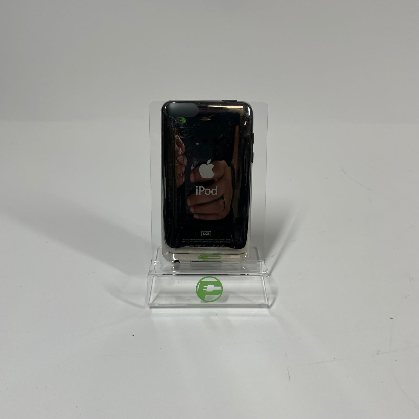 Apple iPod Touch 3rd Gen 32GB Black MC008LL/A