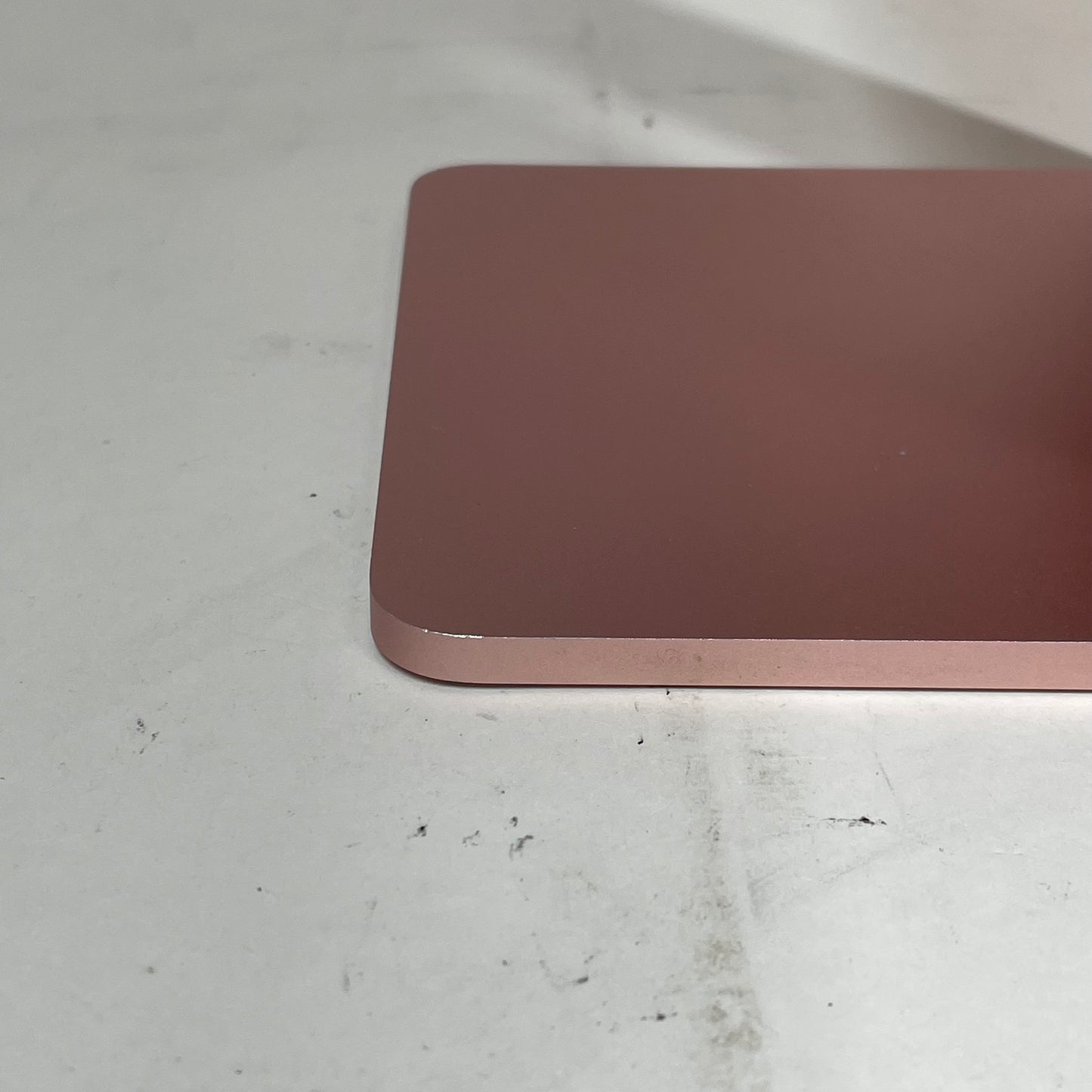 2021 Apple iMac 24" M1 3.2GHz 8GB RAM 256GB SSD Pink Z12Y000NTLL/A