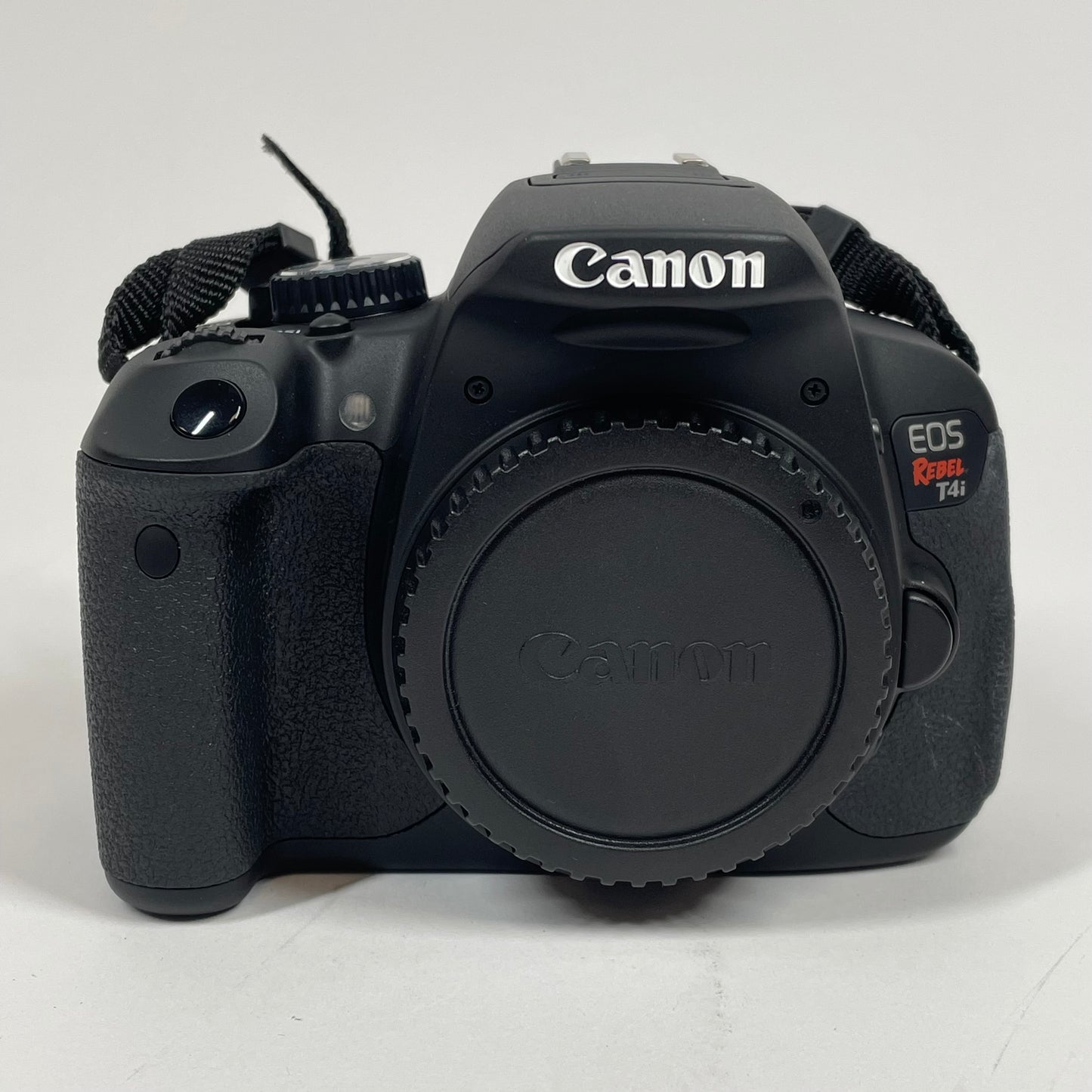 Canon Rebel T4i 18.0MP Digital DSLR Camera