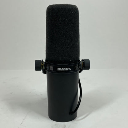 Shure SM7B 50 Hz to 20,000 Hz Cardioid Dynamic Microphone