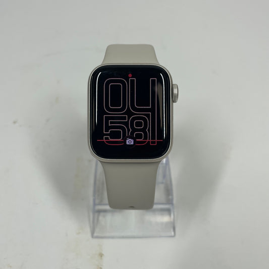 Unlocked Apple Watch SE 2nd Gen 40MM Silver Aluminum Beige Sport Band MNTK3LL/A