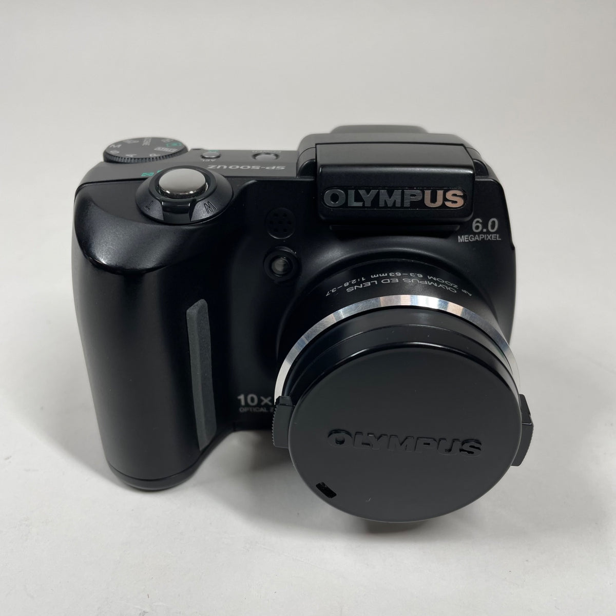 Olympus SP-500UZ D33235 6.0MP Point and Shoot Digital Camera 