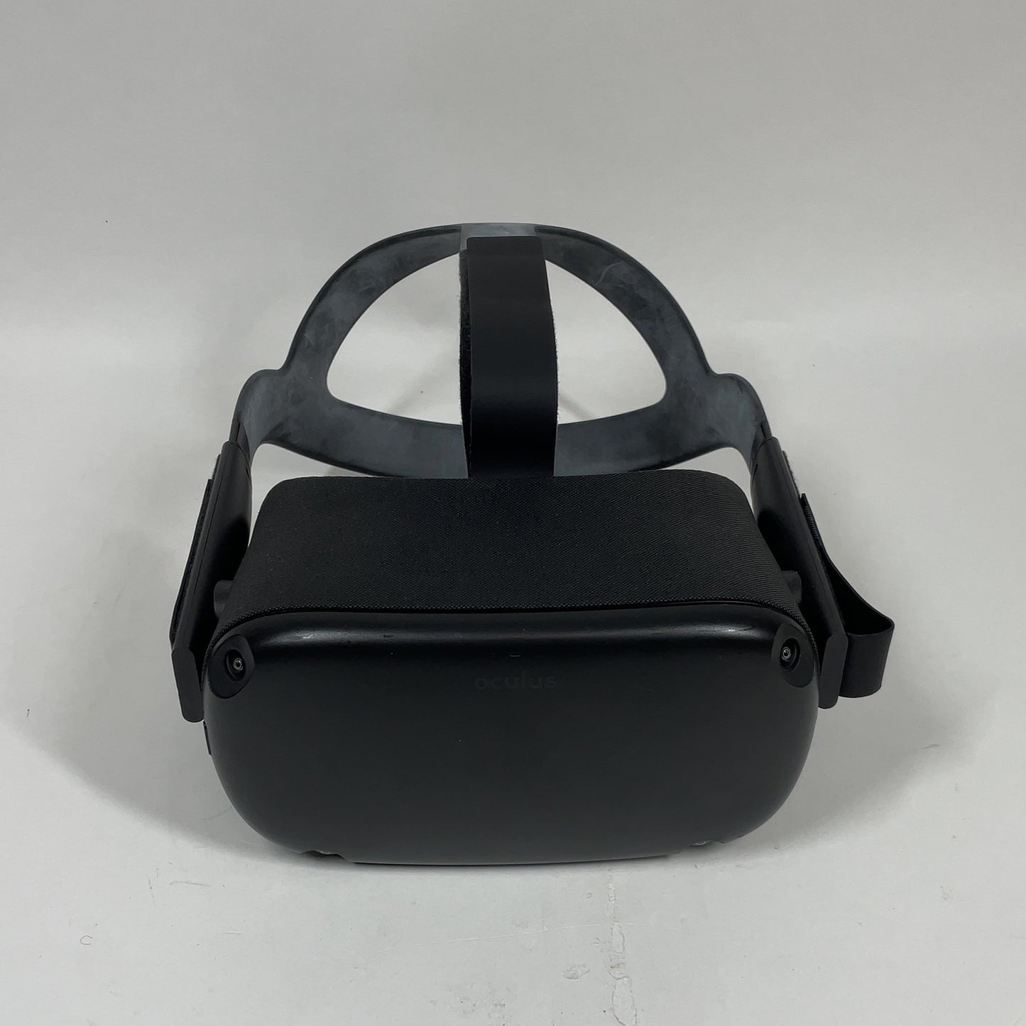 Oculus Quest 64GB Standalone All-in-One VR Headset MH-B
