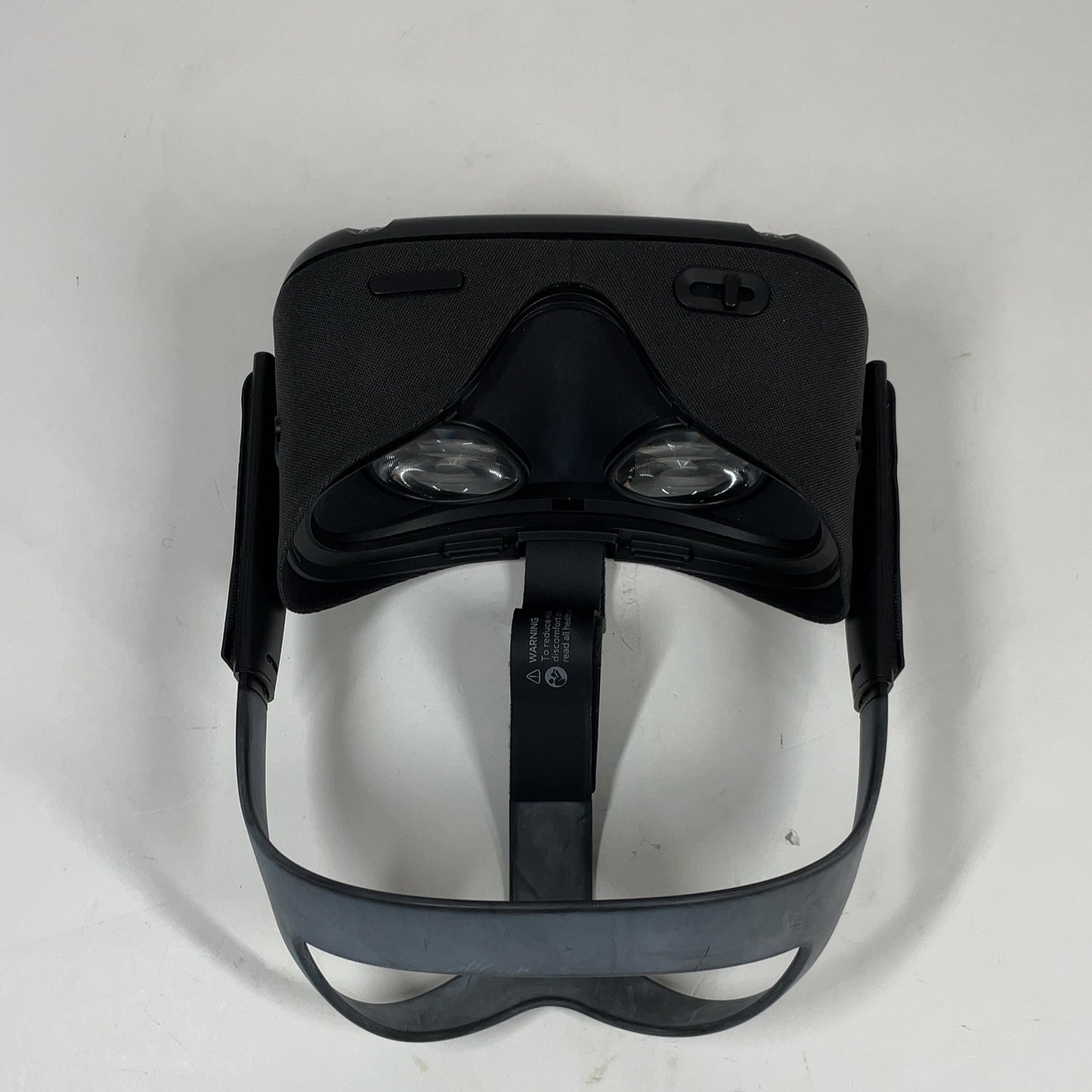 Oculus Quest 64GB Standalone All-in-One VR Headset MH-B