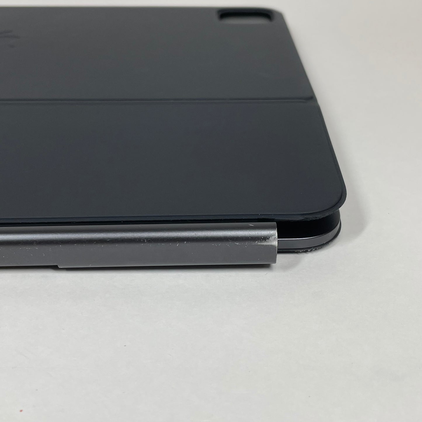 Apple Magic Keyboard Folio 13" Keyboard Folio Case Black MWR53LL/A