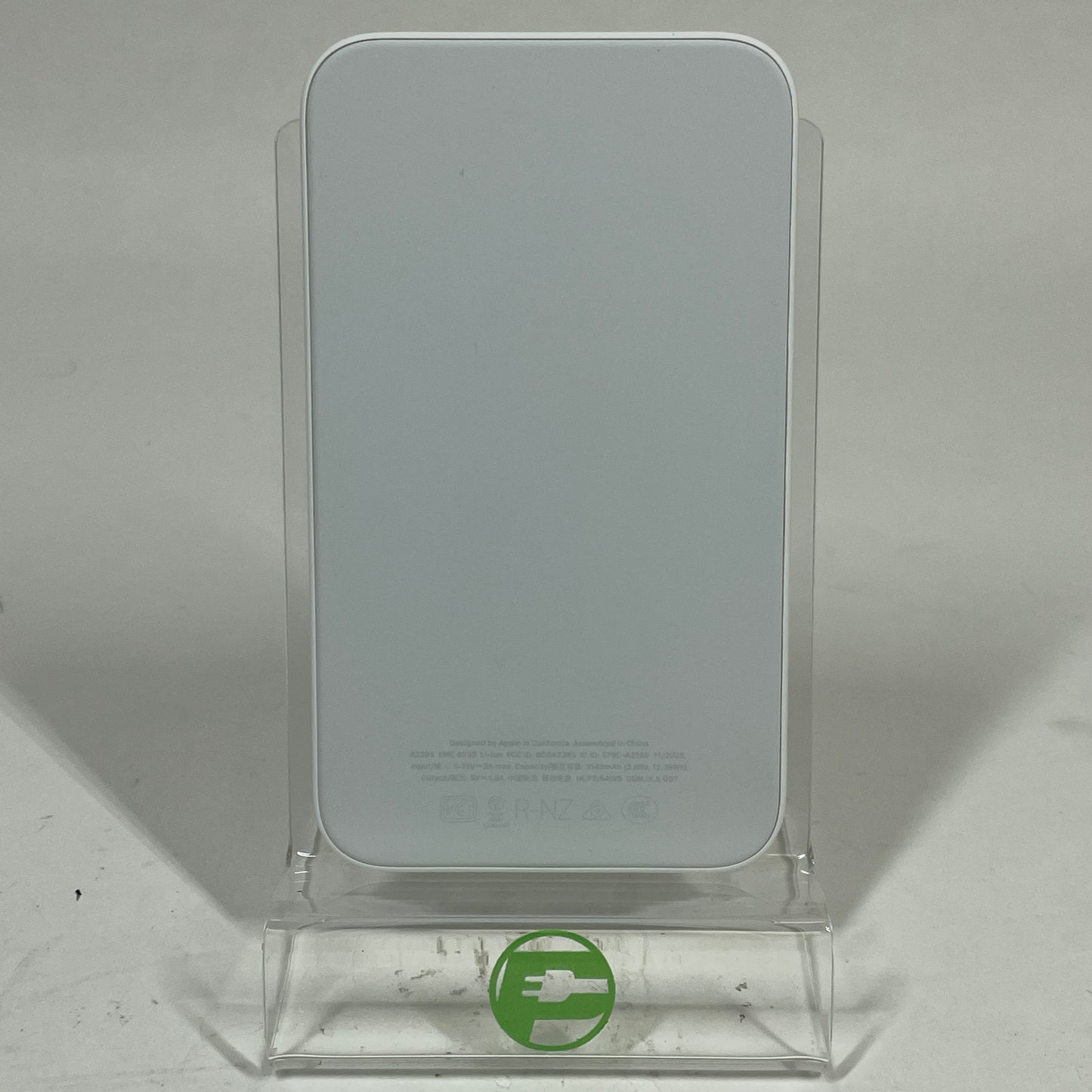 Apple iPhone Air MagSafe Battery Pack White A3385 Charger