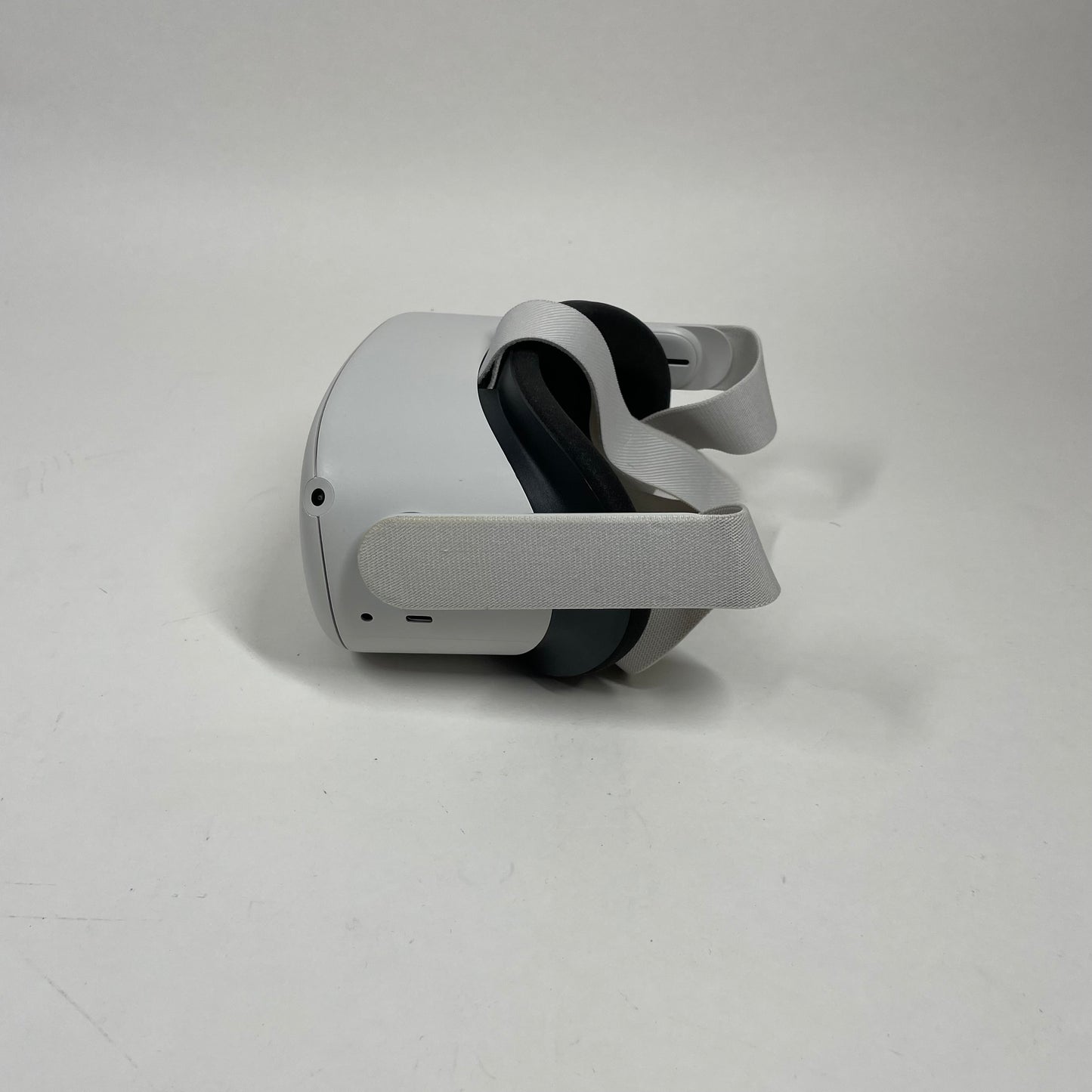 Meta Quest 2 256GB VR System KW49CM