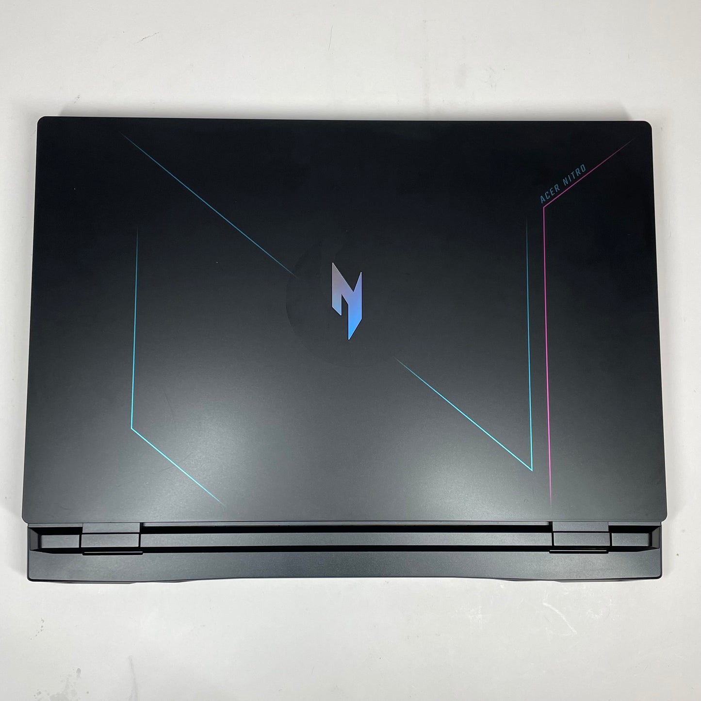 Acer Nitro 17 N23Q4 17.3" Ryzen 7 7840HS 3.8GHz 16GB RAM 1TB SSD GeForce RTX 4050