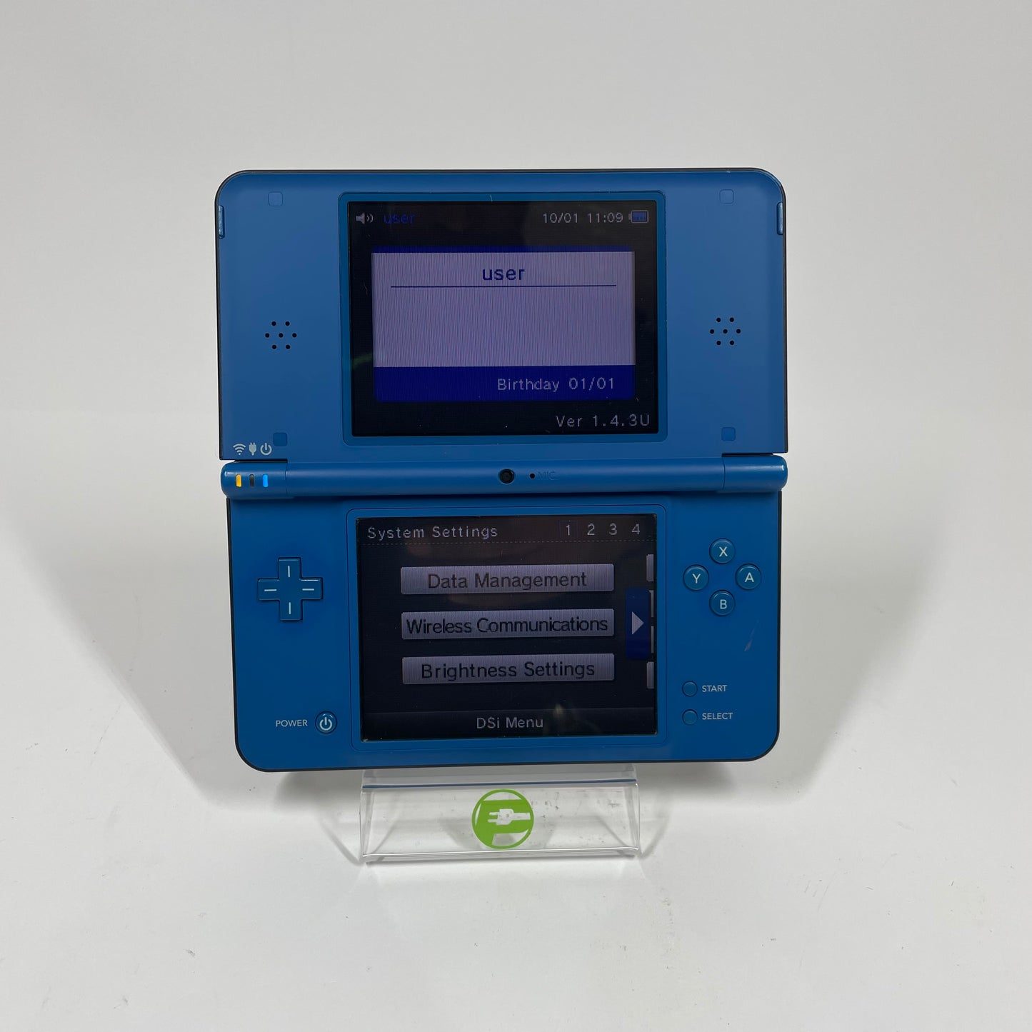 Nintendo DSi DSi XL Handheld Game Console UTL-001 Blue