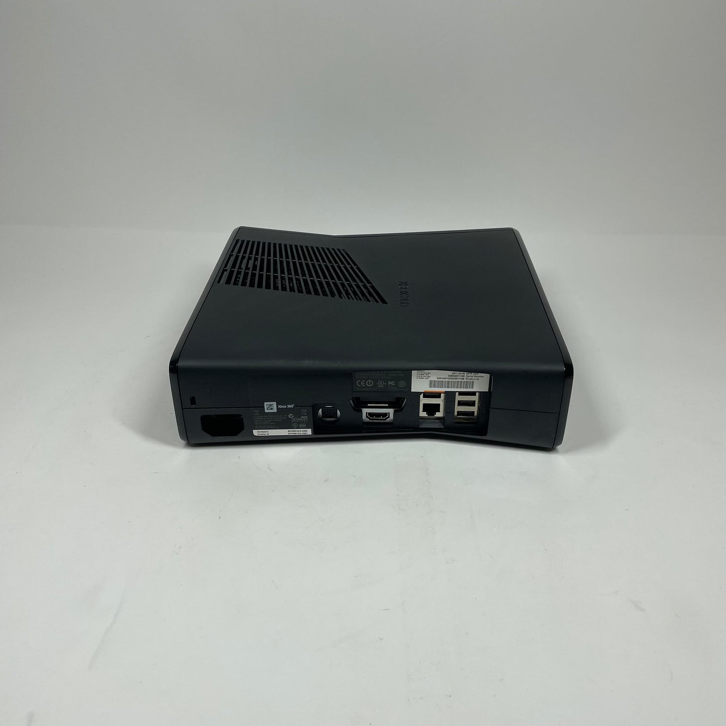 Microsoft Xbox 360 S 4GB Console Gaming System Gloss Black 1439