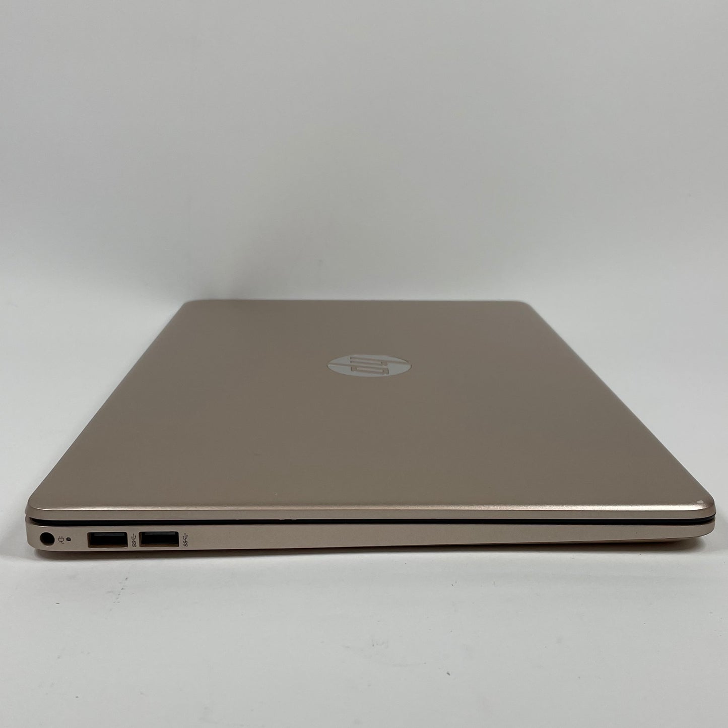 HP Laptop 15-ef1077nr 15.6" Athlon Gold 3150U 2.4GHz 4GB RAM 256GB SSD