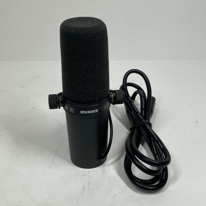 Shure SM7B 50 Hz to 20,000 Hz Cardioid Dynamic Microphone