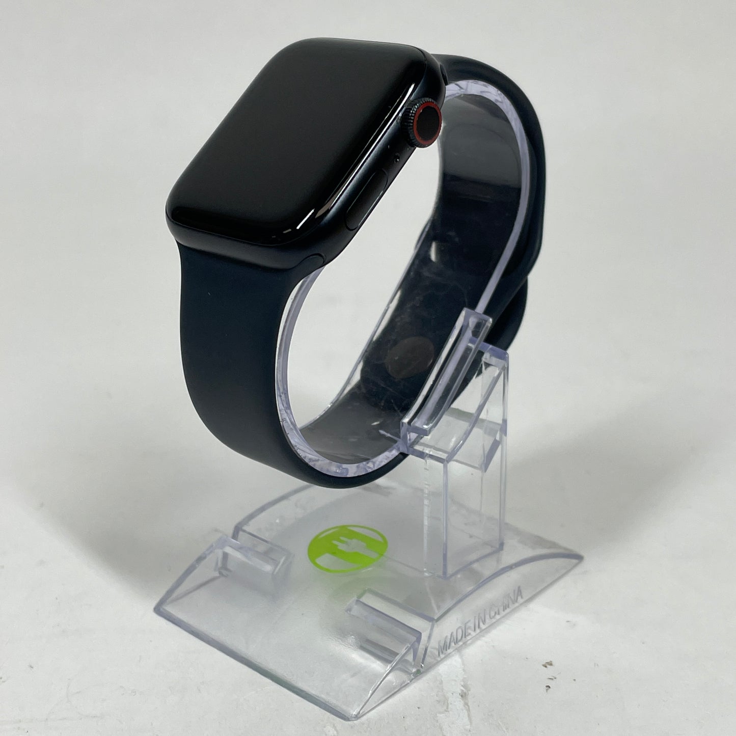 Unlocked Apple Watch SE 2nd Gen 44MM Midnight Aluminum Midnight Sport Band MRH73LL/A