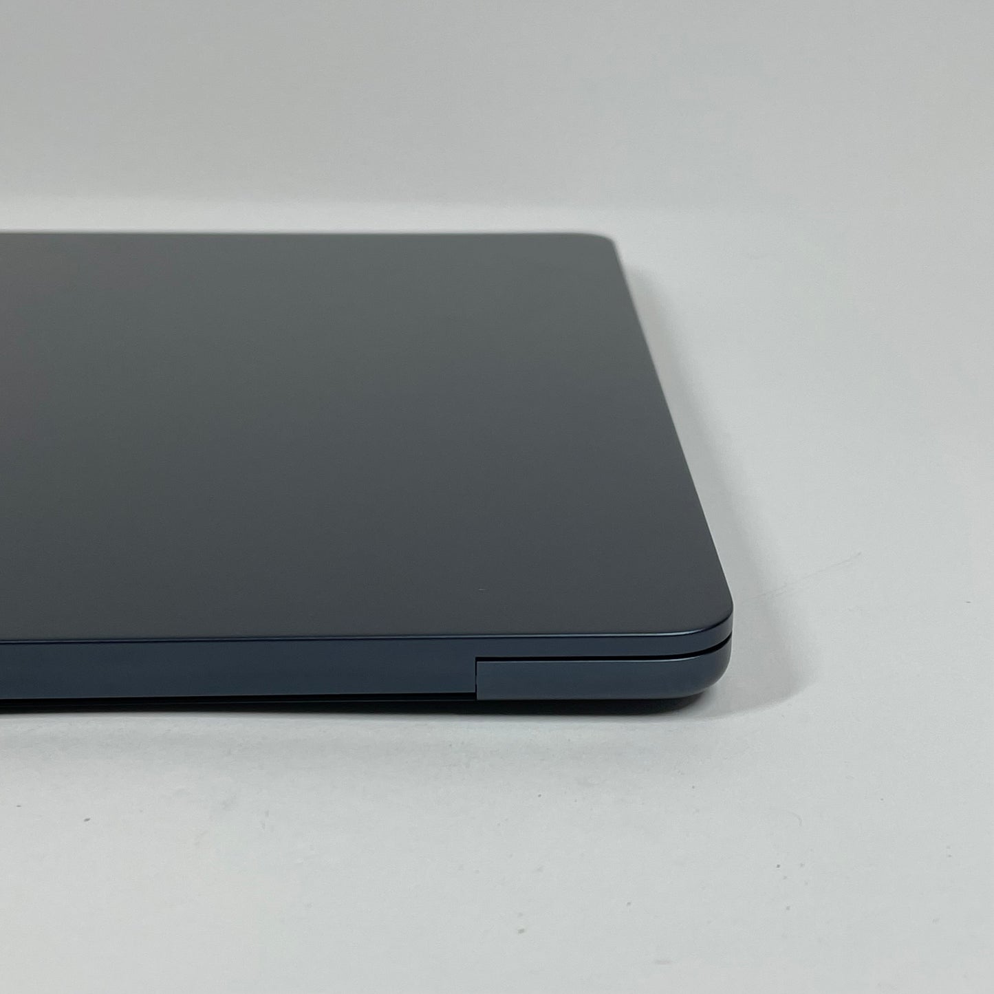 2025 Apple MacBook Air 15" M4 10C GPU 4.5GHz 16GB RAM 256GB SSD MW1L3LL/A