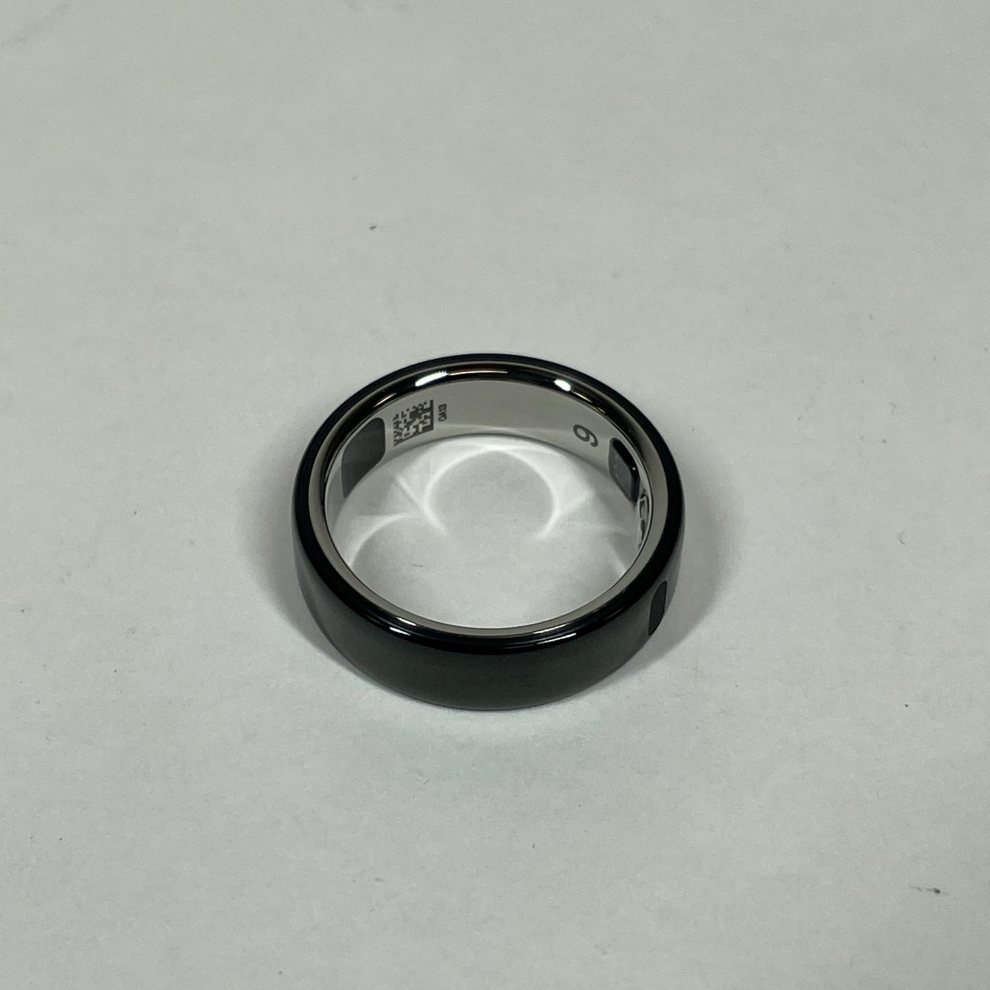 Oura Ring 5 Size 9 Black Titanium Smart Ring JZ90-61615-09