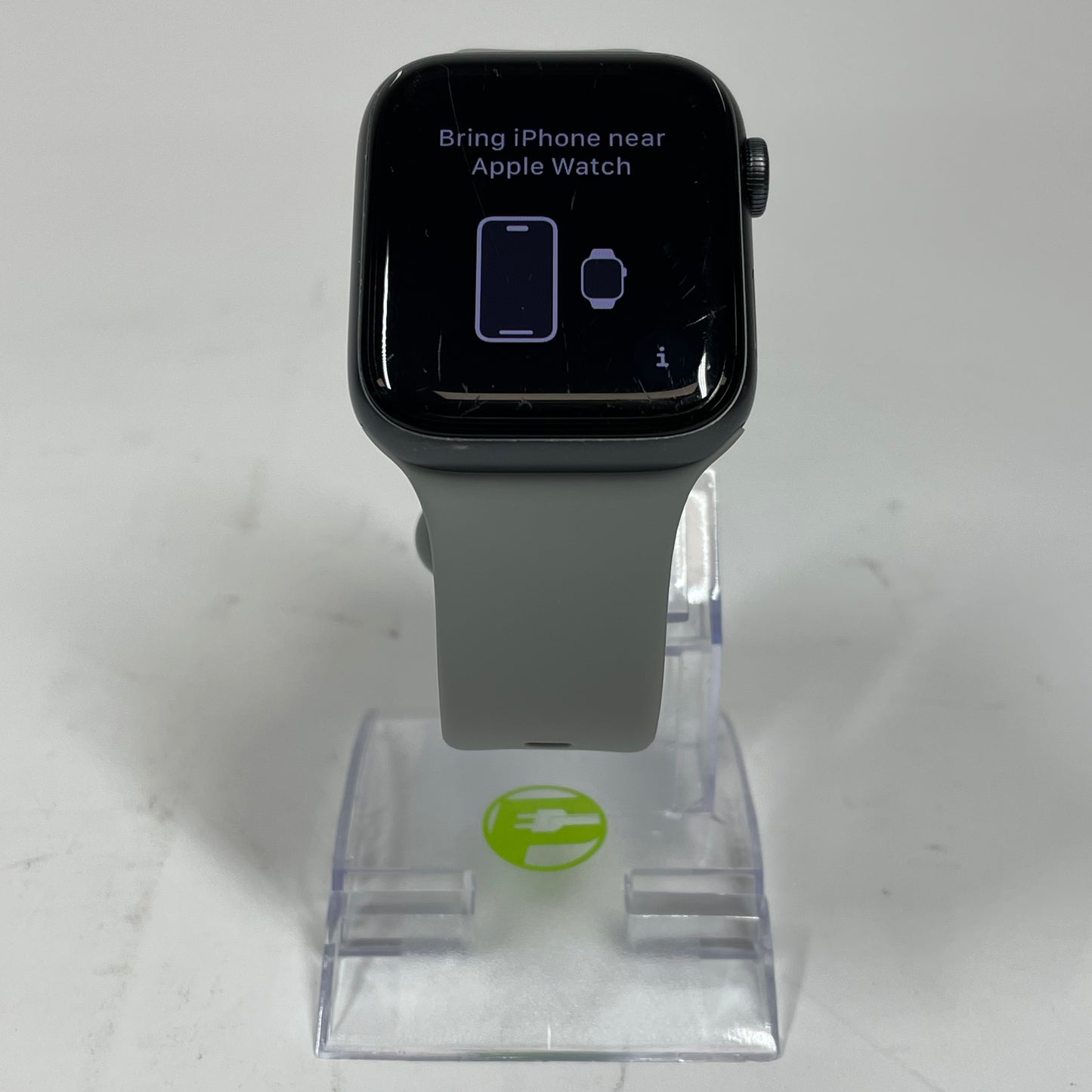 GPS Only Apple Watch Series 6 44MM Space Gray Aluminum M00H3LL/A