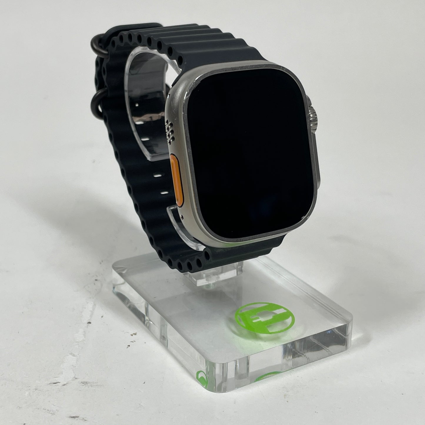 Unlocked Apple Watch Ultra 49MM Natural Titanium Black Ocean Band NNH83LW/A