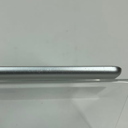 Unlocked Apple iPad Mini 5th Gen 256GB Silver MUXN2LL/A