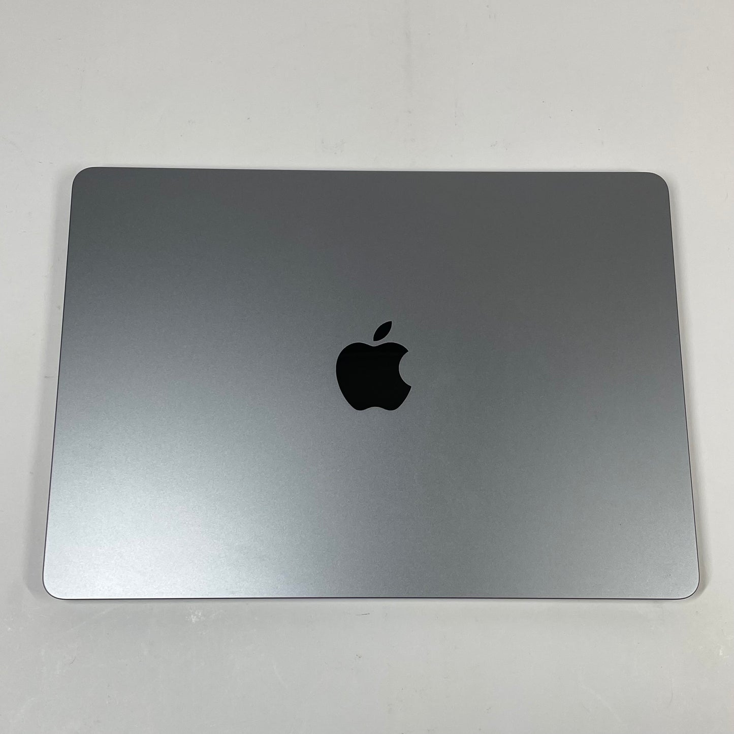 2022 Apple MacBook Air 13.6" M2 8C GPU 3.5GHz 8GB RAM 256GB SSD MLXW3LL/A