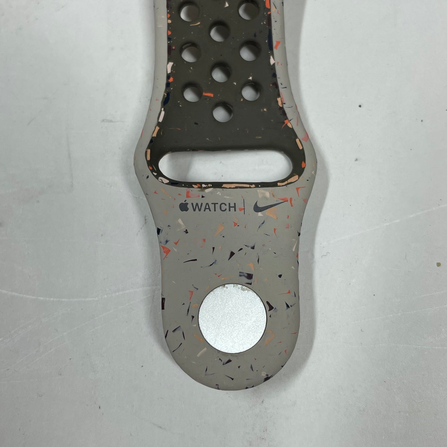 GPS Only Apple Watch Series 9 41MM Starlight Aluminum Veiled Grey Nike Sport Band MR9K3LL/A