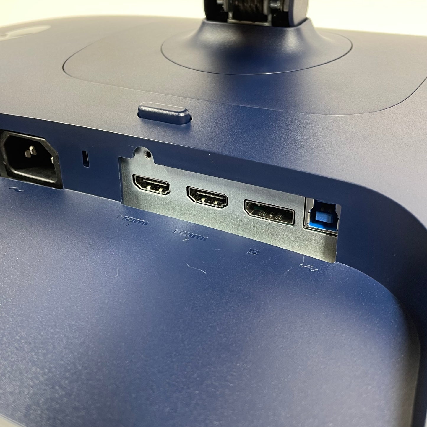 Alienware 27" AW2725DM WQHD Fast IPS 180Hz Gaming Monitor