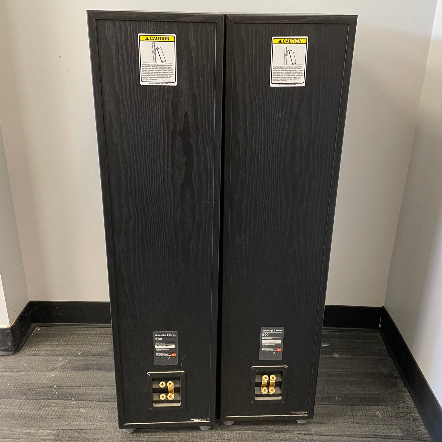 JBL Northridge E Series 3-Way, Dual 8" Floorstanding Loudspeakers E90