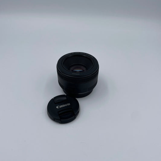 Canon EF 50mm f/1.8 STM 50mm f/1.8 STM