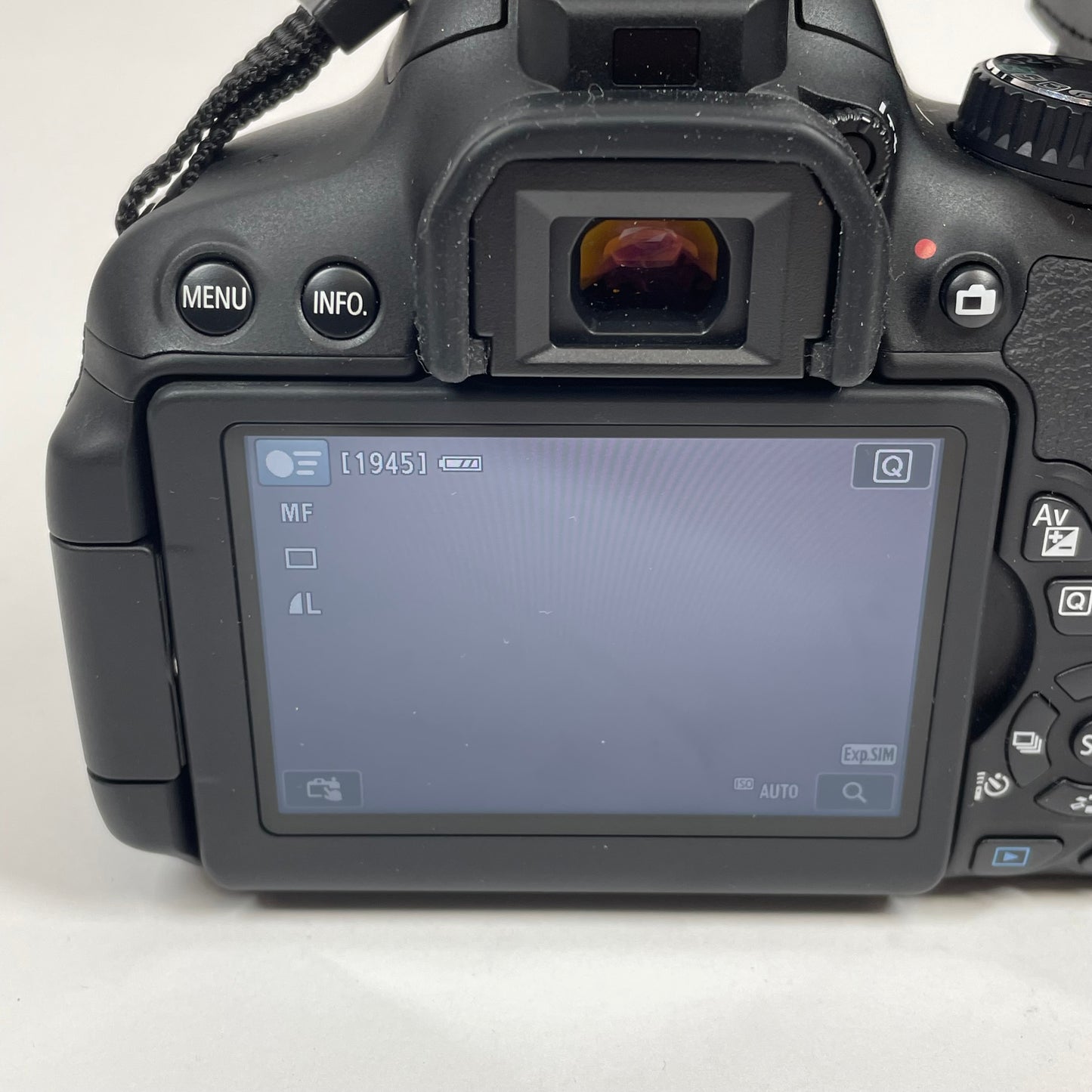 Canon Rebel T4i 18.0MP Digital DSLR Camera