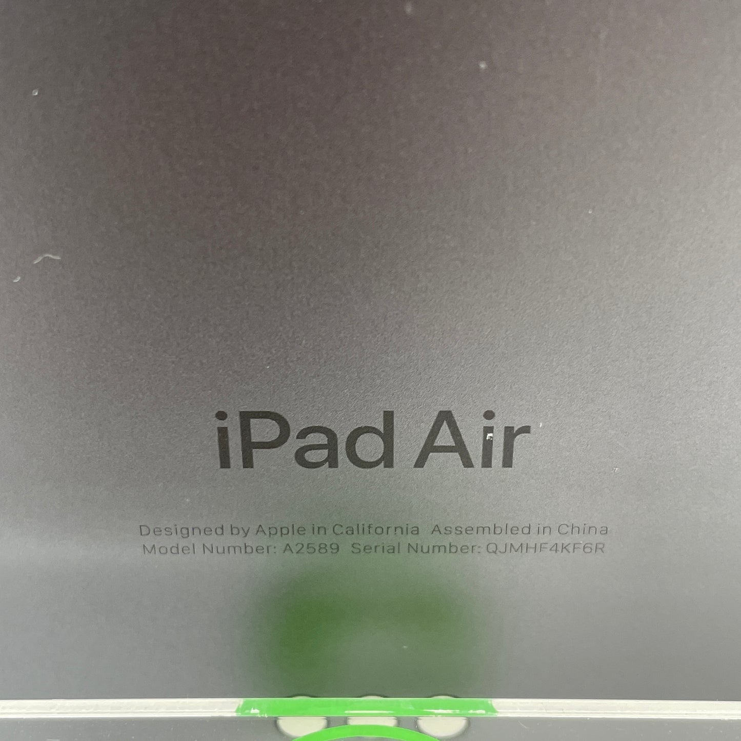 Factory Unlocked Apple iPad Air 5th Gen 64GB Space Gray MM6R3LL/A