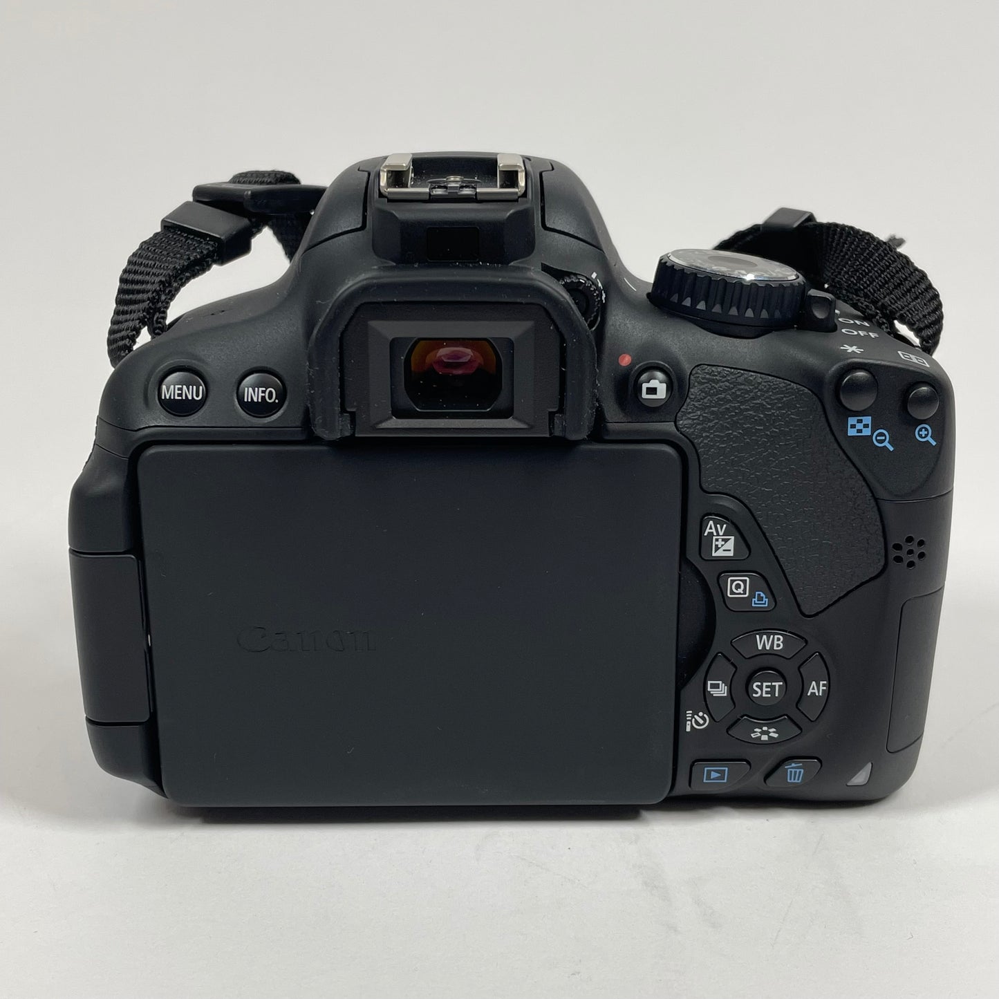 Canon Rebel T4i 18.0MP Digital DSLR Camera