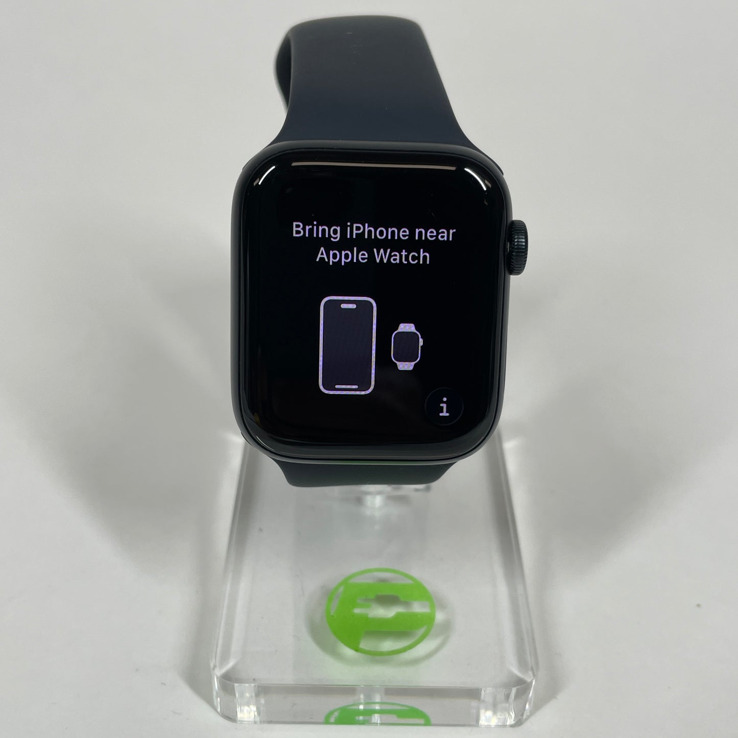 Unlocked Apple Watch SE 3 44MM Midnight Aluminum Midnight Sport Band MEPJ4LW/A