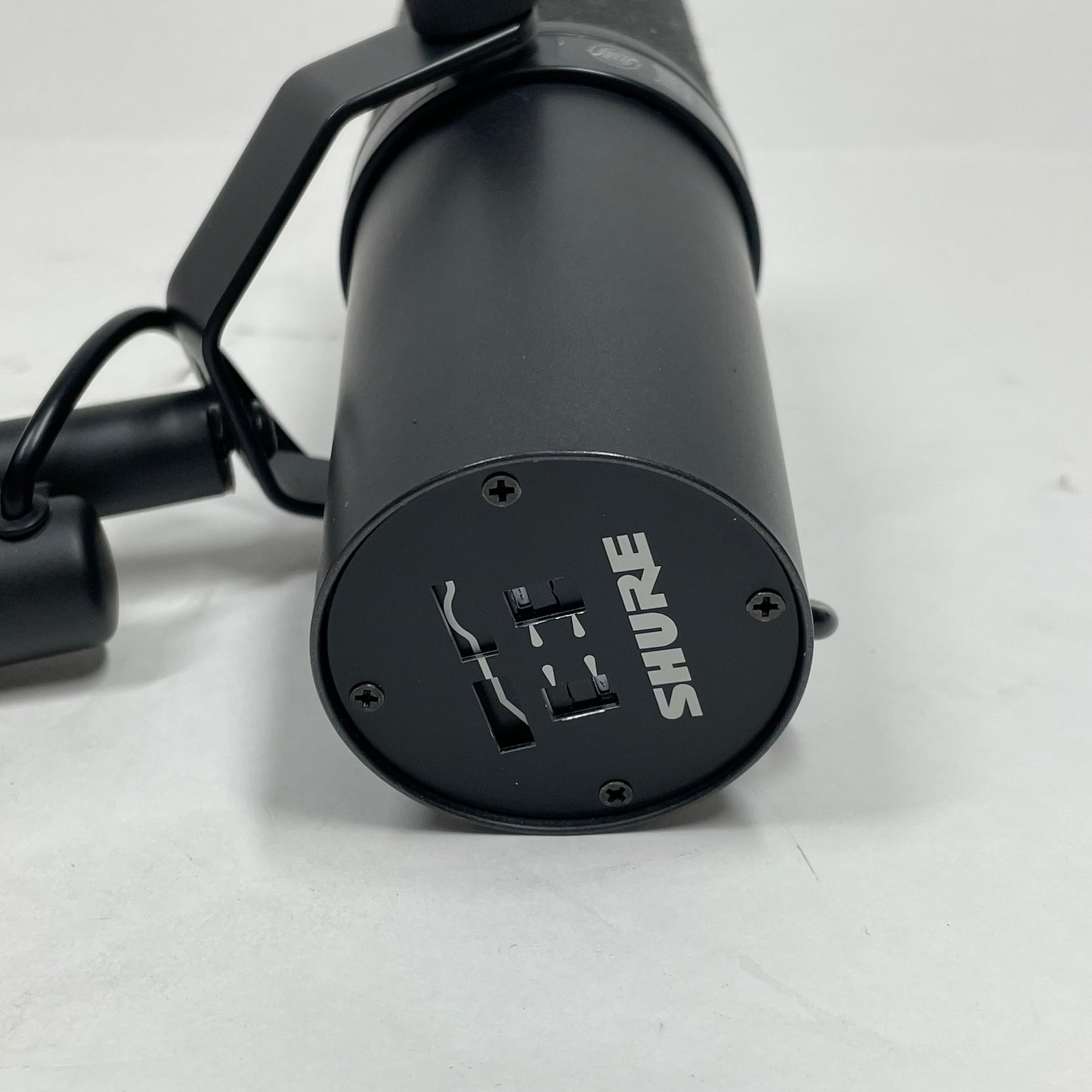 Shure SM7B 50 Hz to 20,000 Hz Cardioid Dynamic Microphone
