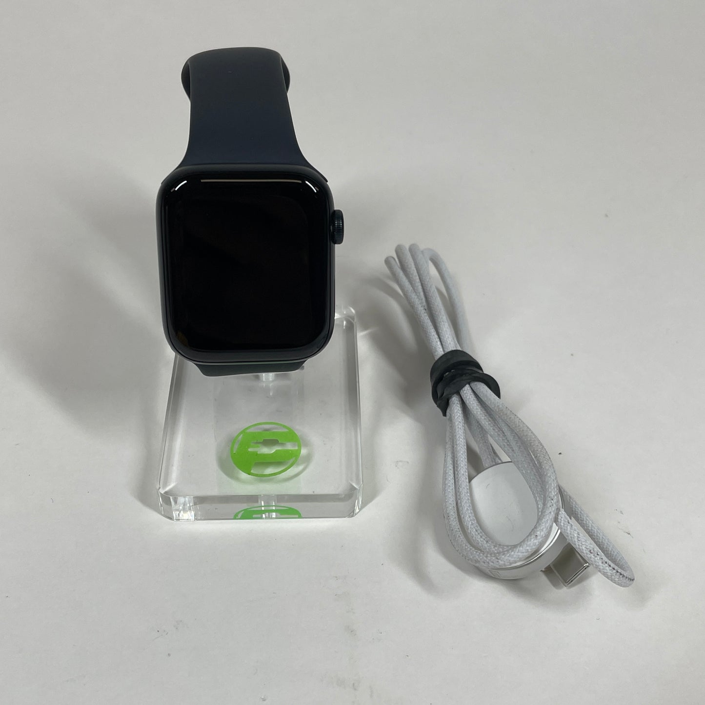 Unlocked Apple Watch SE 3 44MM Midnight Aluminum Midnight Sport Band MEPJ4LW/A