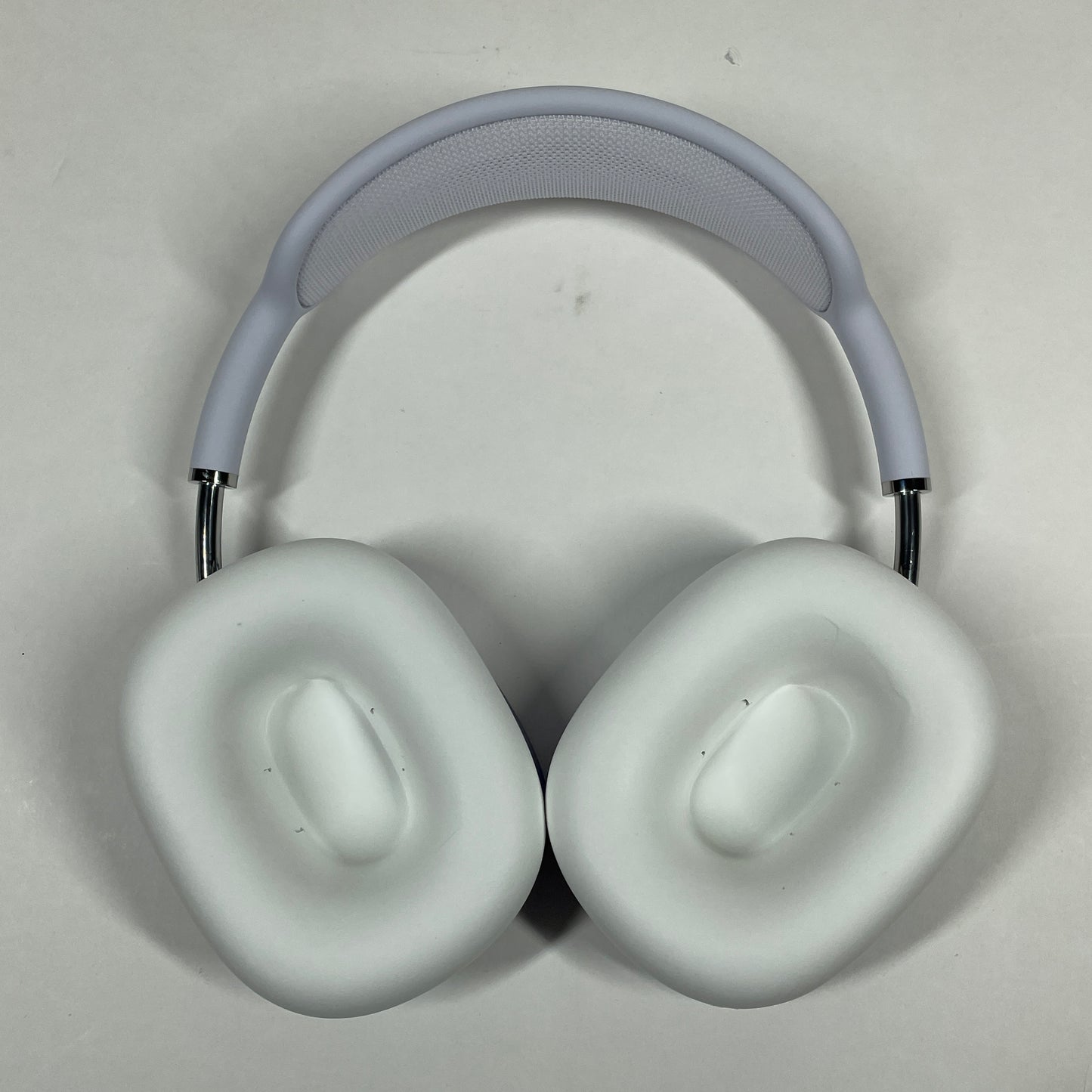 Apple AirPods Max USB-C Wireless Over-Ear Headphones Purple MWW83AM/A