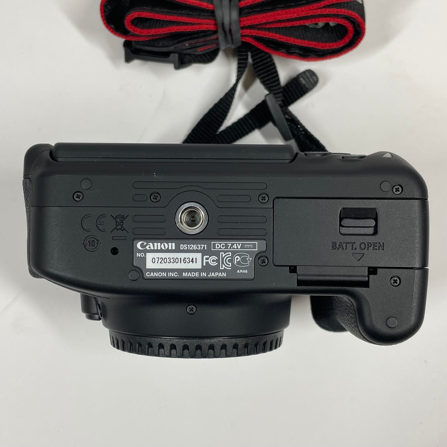 Canon Rebel T4i 18.0MP Digital DSLR Camera