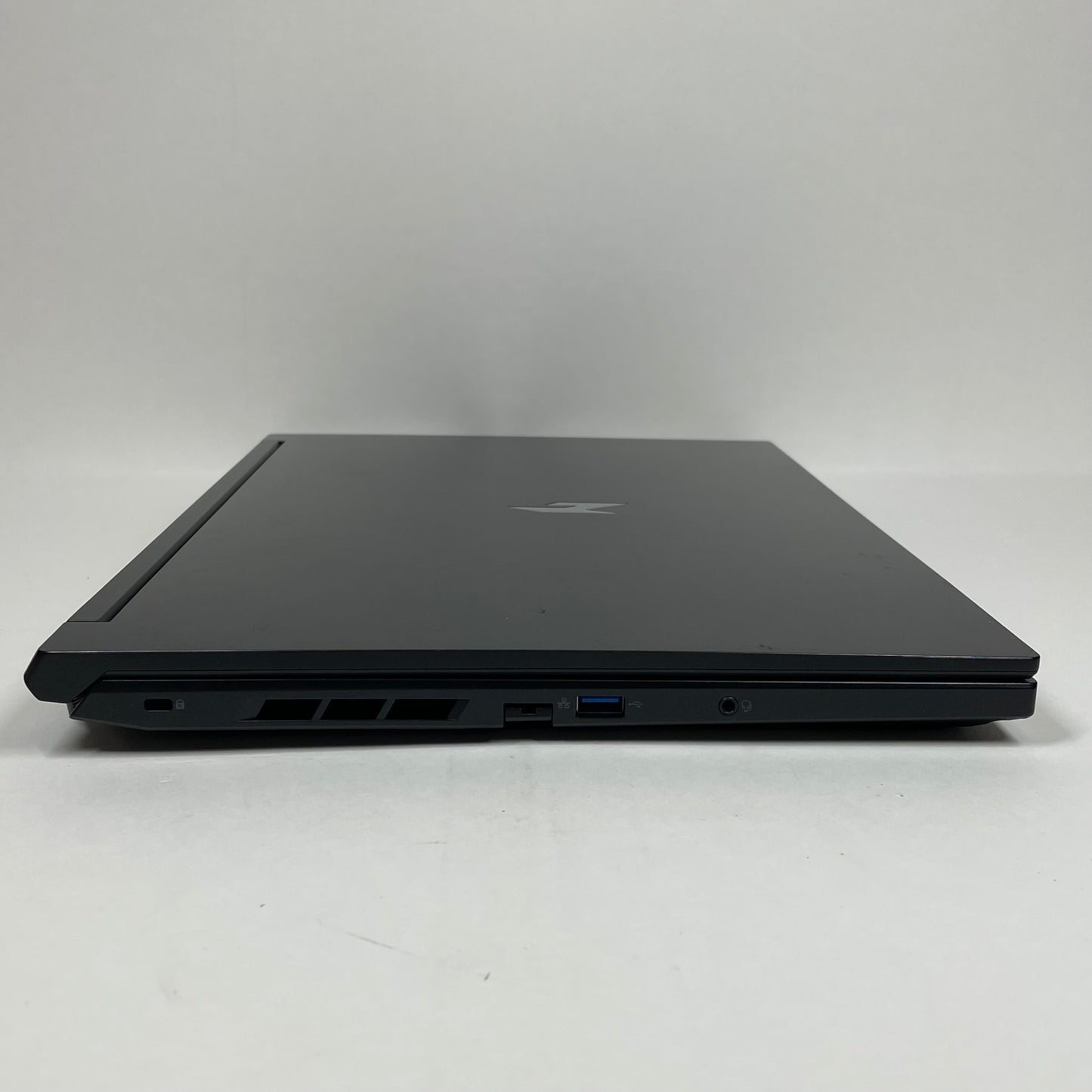 Acer Nitro V 16 ANV16-41 16" Ryzen 7 8845HS 3.8GHz 32GB RAM 1TB SSD GeForce RTX 4060