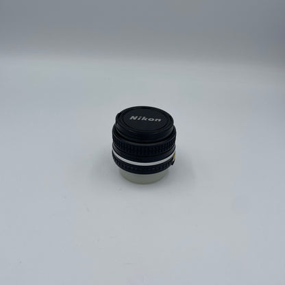 Nikon Series E 28mm f/2.8