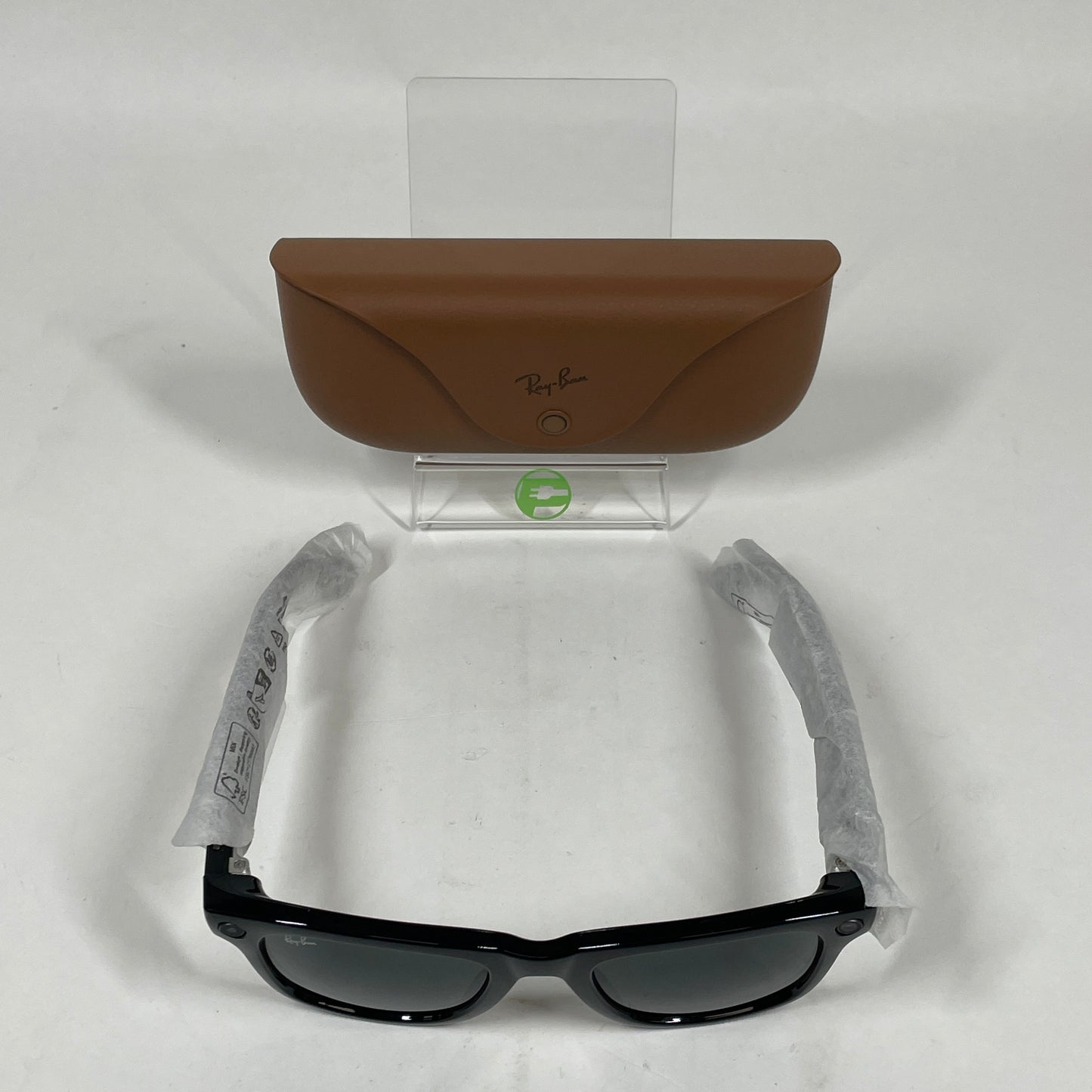 Ray-Ban Meta Wayfarer Gen 2 Shiny Black Standard RW4012 AI Smart Glasses
