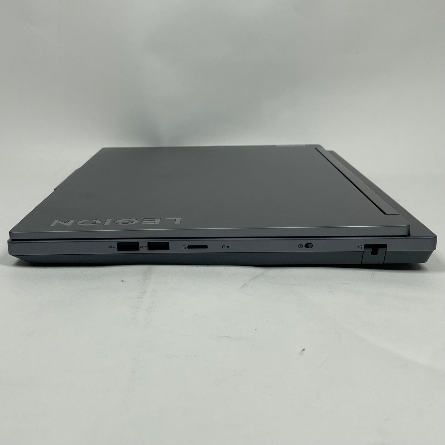 Lenovo Legion 5 16IRX9 16" i7-14650HX 2.2GHz 16GB RAM 1TB SSD GeForce RTX 4060