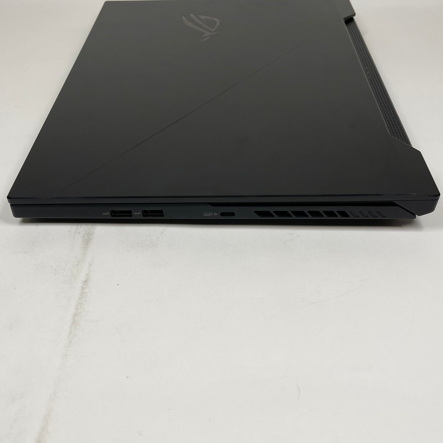 ROG Zephyrus Duo 15 SE GX551QS Ryzen 5900HX 32GB RAM 1TB SSD