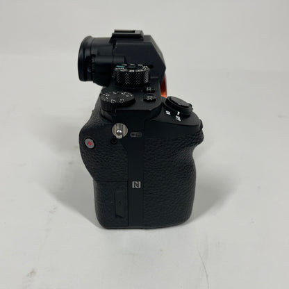 Sony Alpha A7R II 42.4MP Full-Frame BSI CMOS Sensor Digital Camera